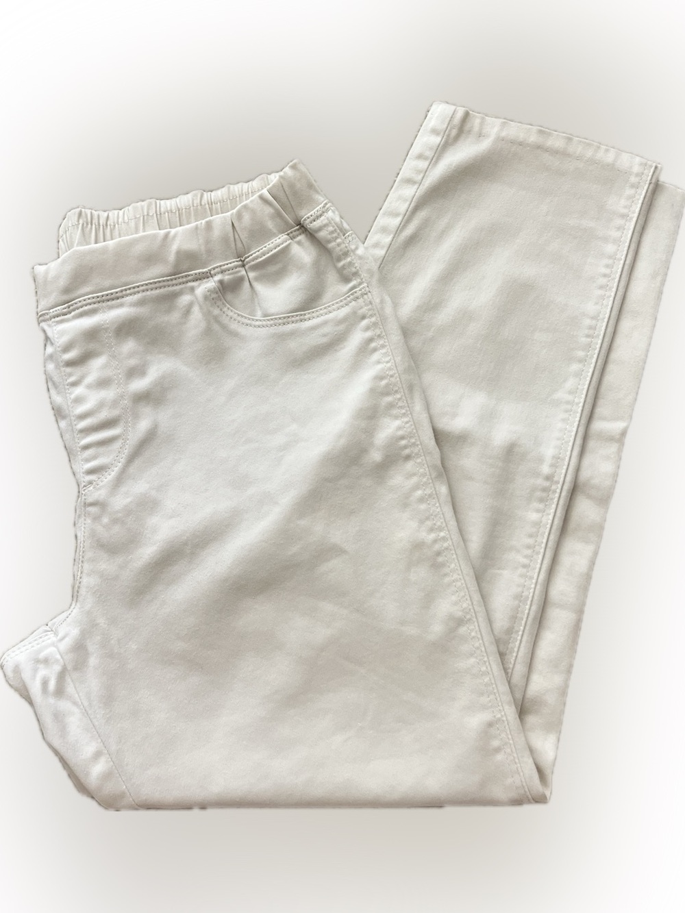 Uniqlo White Pants - So Comfy!